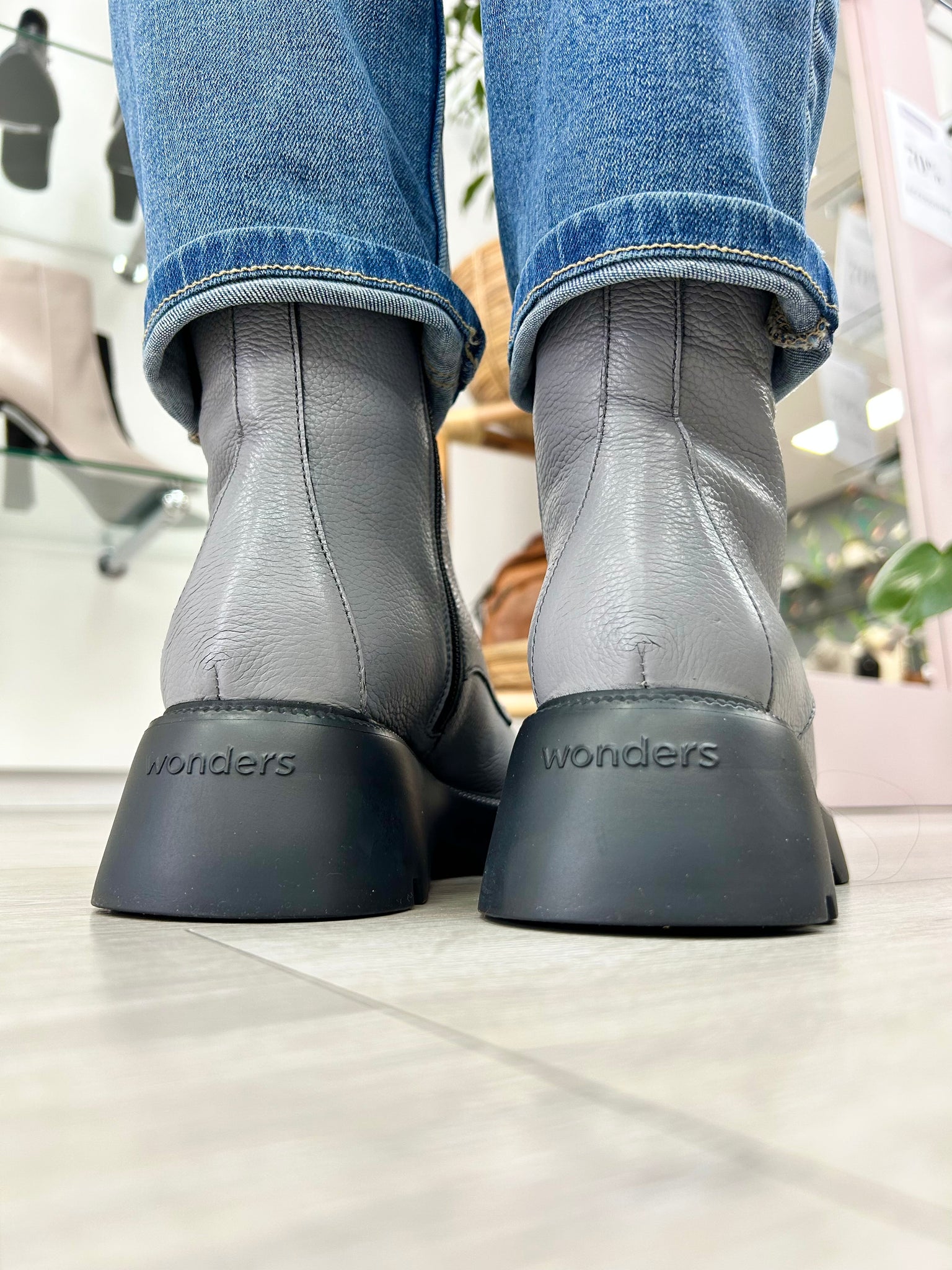 Wonders ankle store boots