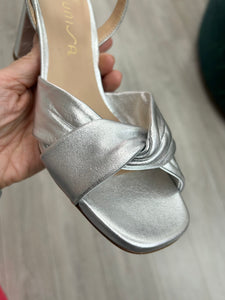 Unisa | Medway Metallic Sandal