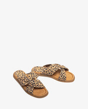 Load image into Gallery viewer, Unisa | Camby Flat Sandal