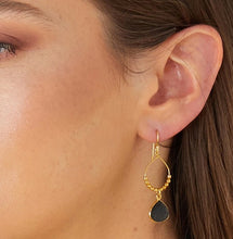 Load image into Gallery viewer, Ashiana | Bay Reef Earrings | Black Onyx