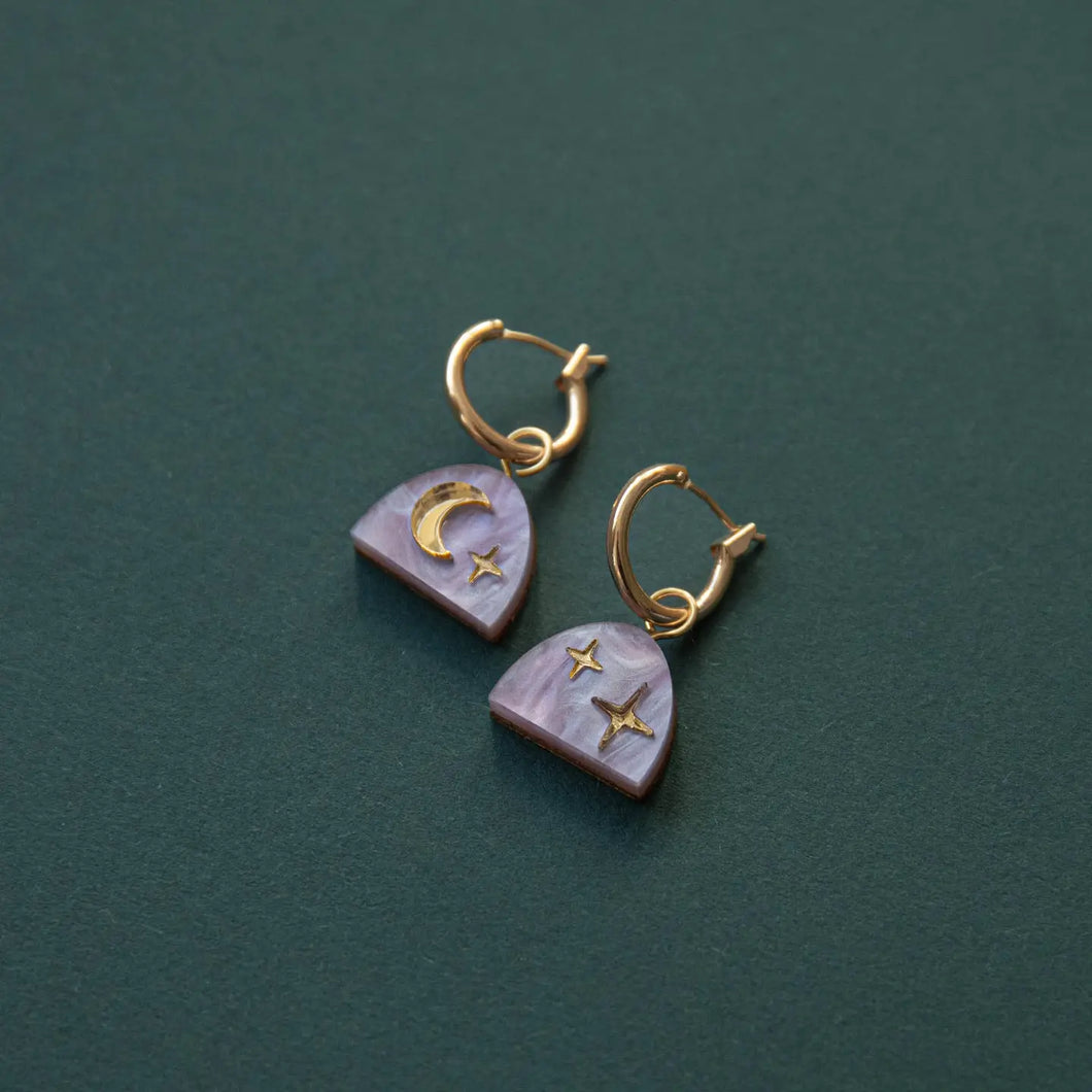 Mini Moon Rising Arc Hoops | Lilac Marble & Gold