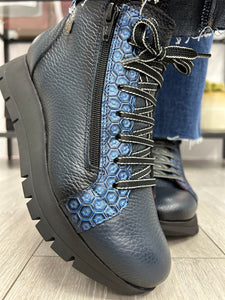 Jose Saenz | Laced Boot